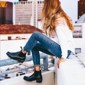 Blundstone 1671 Black Heeled Boots EUC